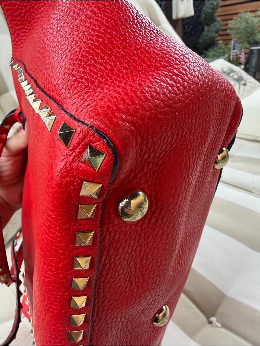 VALENTINO GARAVANI ROCKSTUD RED LEATHER Carryall Tote Bag w/ COA Stunning! - Picture 10 of 17